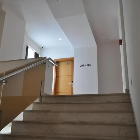 Novitas 3*