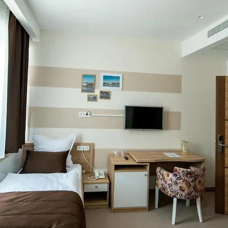 Novitas 3* Livno
