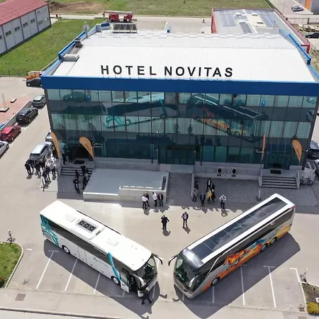 Novitas Hotel 3*