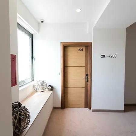 Novitas 3*