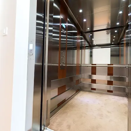 Отель Novitas Ливно