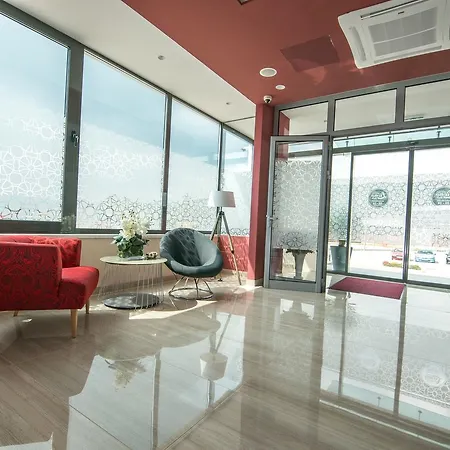 Novitas 3*